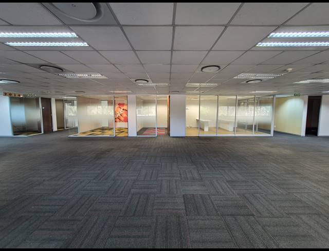 632M² OFFICE TO LET IN WOODMEAD